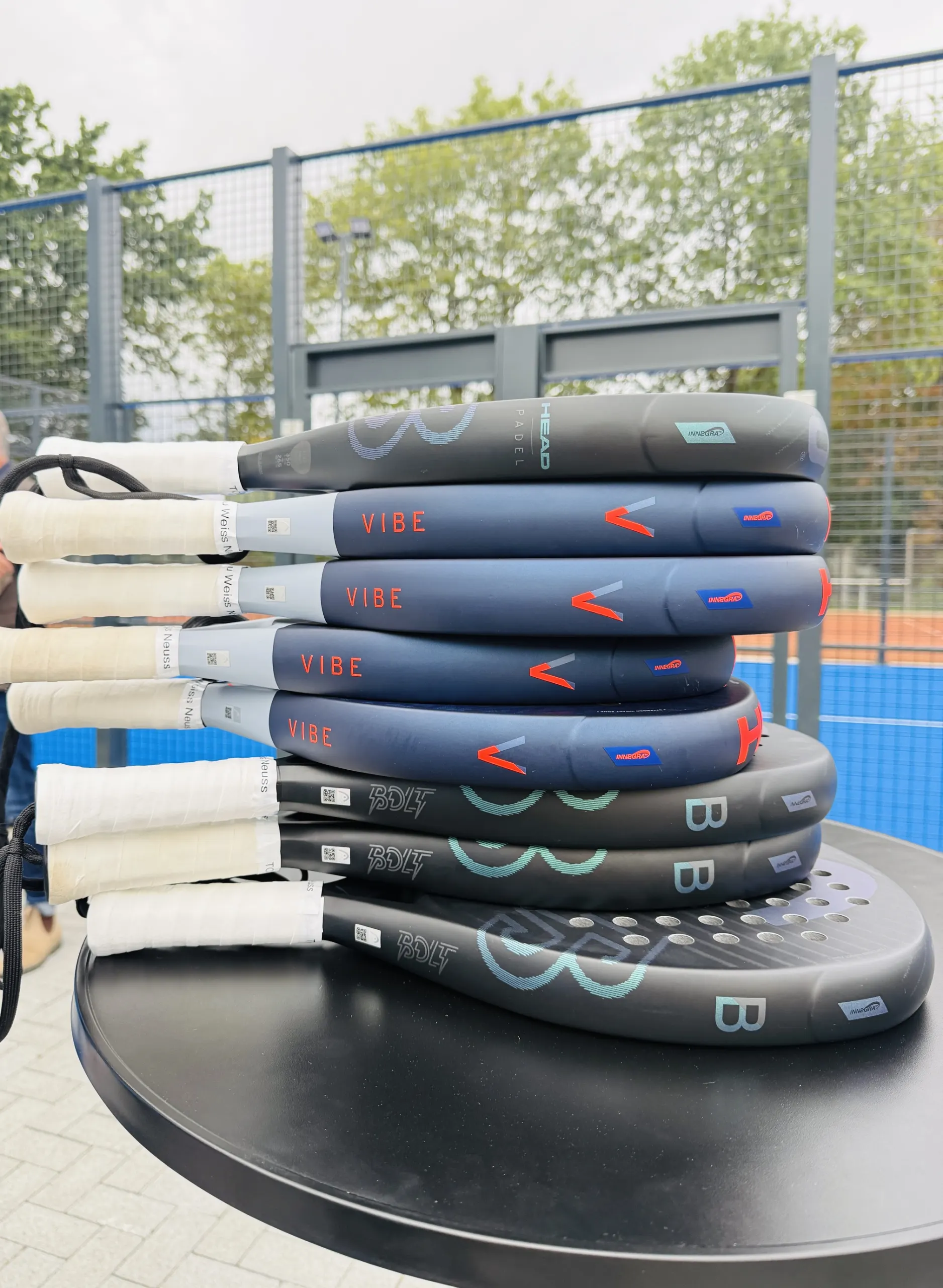 Padel spielen in Neuss: Die Anlage an der Jahnstraße